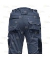 Pantalón elástico, con refuerzos muy ligero pero resistente, color gris y negro