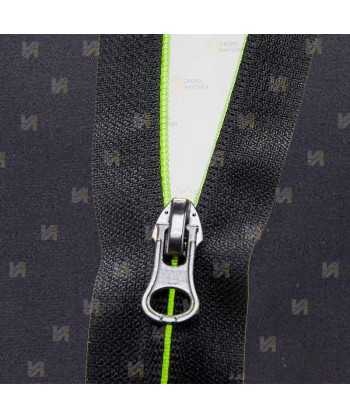 Chaqueta de trabajo bicolor ergonómica y muy resistente color negro y gris