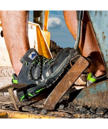 Zapato deportivo de piel y de seguridad S1P SRC E A