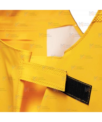 Peto económico impermeable especial agua para náutica y pesca industrial colores verde y amarillo