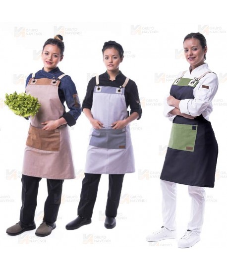 Delantal para hostelería y cocina con peto herrajes en pecho y arandelas de latón
