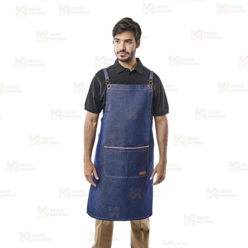 Delantal de peto en tejido vaquero con tejido denim elástico y bolsillo