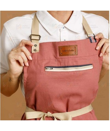 Delantal con peto de algodón con bolsillo
