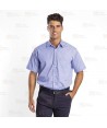 Camisa de vestir de hombre de manga corta con bolsillo en pecho color celeste