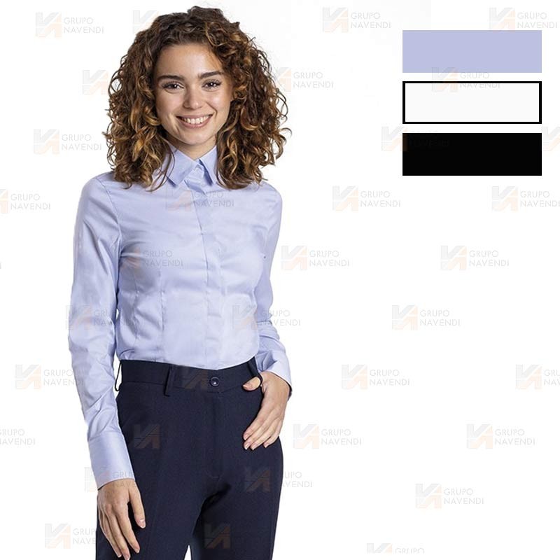 Camisa entallada y elástica de manga larga color blanco
