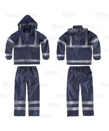 Traje de agua impermeable color azul marino con cintas reflectantes