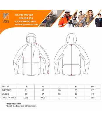 Cazadora deportiva softshell con capucha