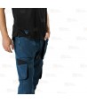 Pantalón laboral multibolsillos con tejido elástico color azafata/negro