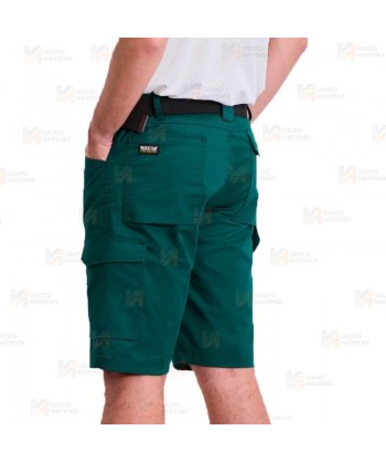 Bermuda multibolsillos con tejido bielástico   color verde