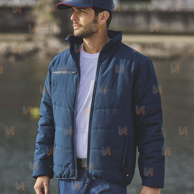 Chaqueta acolchada con capucha