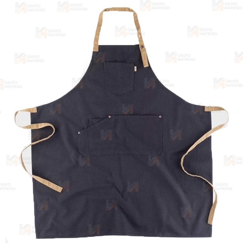 Delantal con peto de canvas color negro