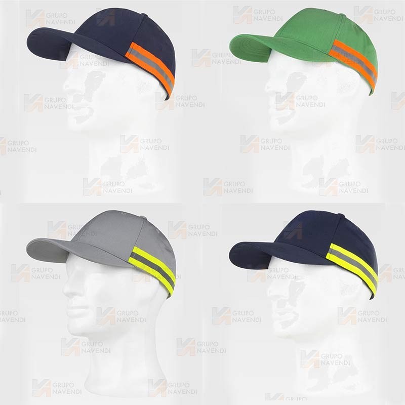 Gorra con cinta reflectante-fluorescente. Ajuste trasero con velcro.