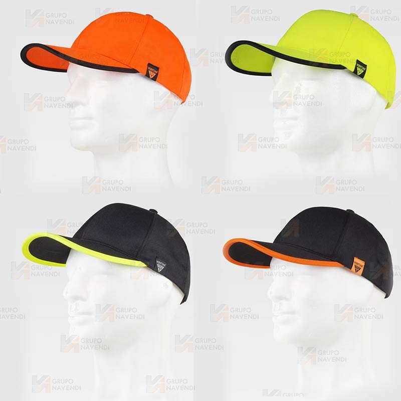 Gorra de alta visibilidad con cinta reflectante-fluorescente. Ajuste trasero con velcro