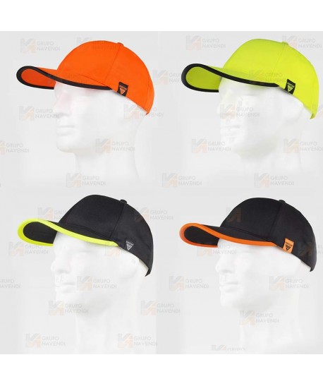 Gorra de alta visibilidad con cinta reflectante-fluorescente. Ajuste trasero con velcro