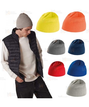 Gorro de punto acrílico de punto canalé grueso color negro