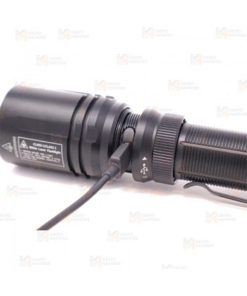 Linterna táctica Fénix TK30R laser (500 lúmenes)