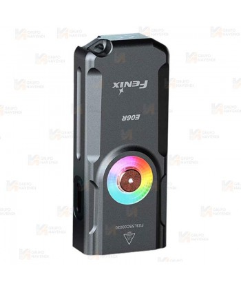 Linterna Fenix E06R de color gris con 700 lúmenes
