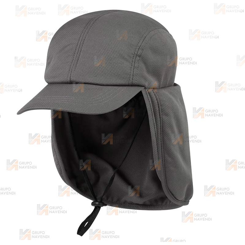 Gorra de visera acolchada con faldón para la nuca