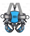 Arnés diseñado para ofrecer un alto nivel de seguridad, ergonomía y durabilidad