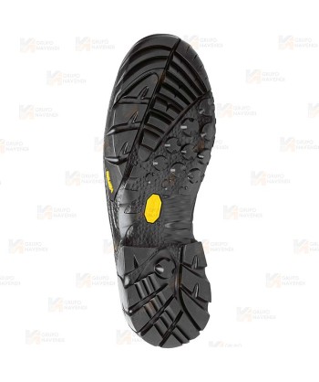Bota forestal sin elementos de seguridad con suela Vibram y cierre BOA