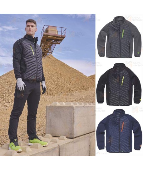Chaqueta de cuello alto con tejido elástico combinada con tejido acolchado