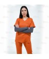 Conjunto sanitario unisex de casaca y pantalón con tejido elástico