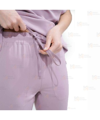 Conjunto sanitario unisex de casaca y pantalón con tejido elástico