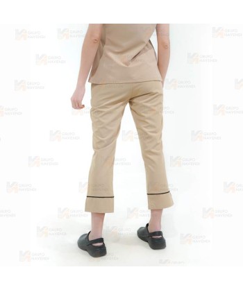 Pantalón sanitario tobillero de mujer con tejido elástico color beige