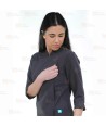 Casaca sanitaria cruzada y manga francesa para mujer color blanco y negro