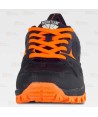 Zapatilla tipo trekking combinada y con cordones