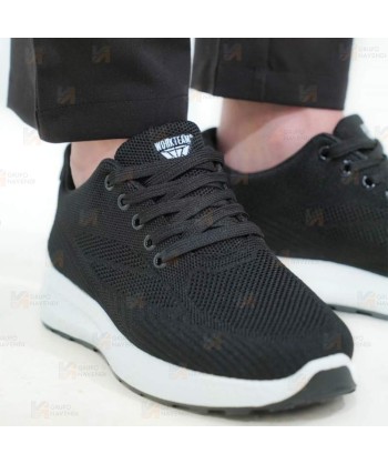 Zapatilla sanitaria de punto con cordones color negro