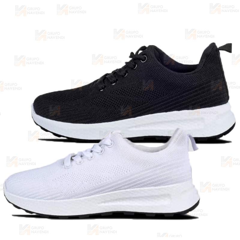 Zapatilla sanitaria de punto con cordones color blanco